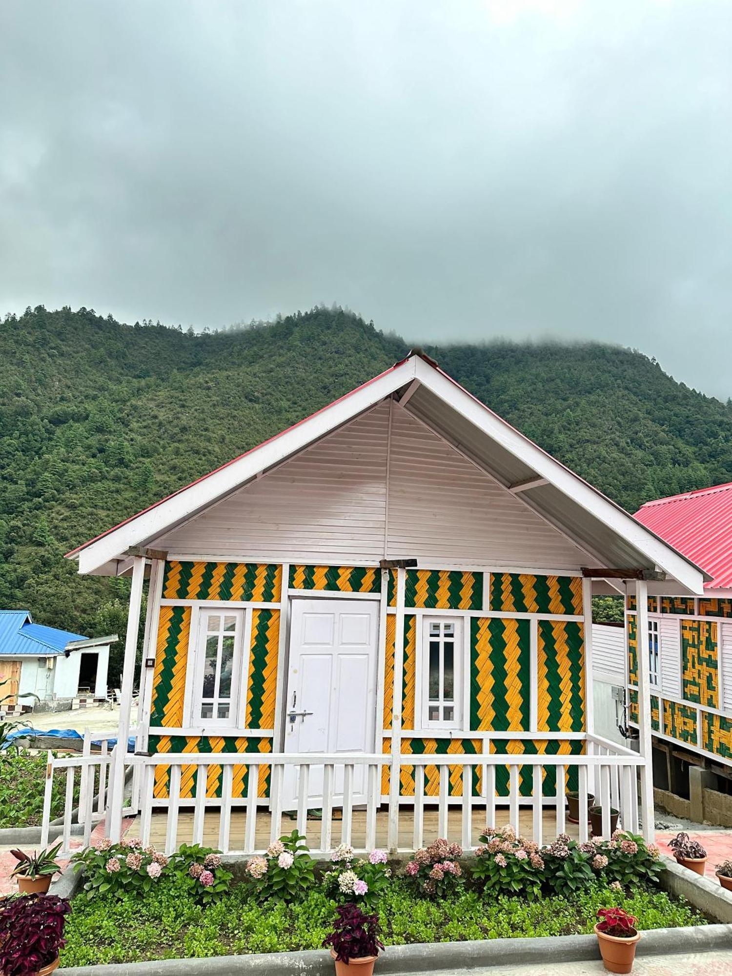 Brokpa Estate Apartment Dirang Exterior photo